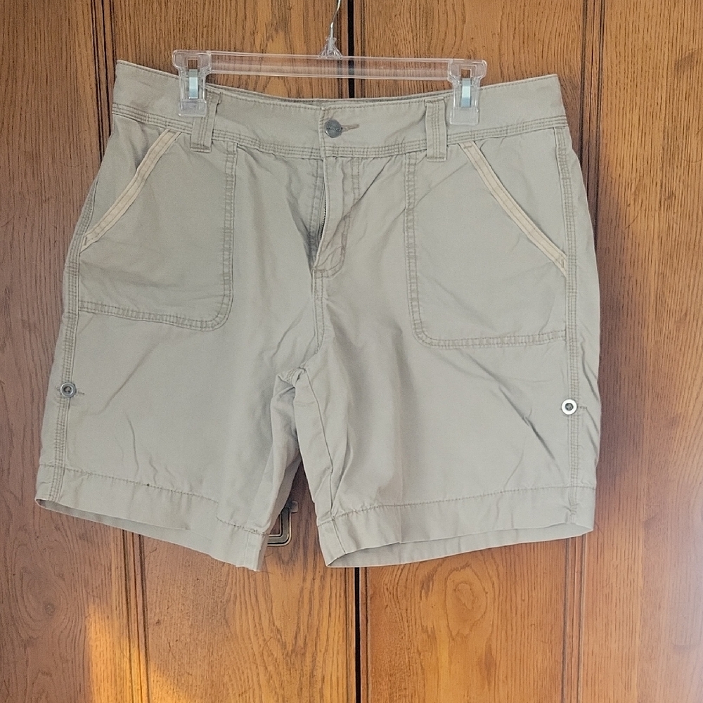 Carhartt Women's Beige Cargo Shorts